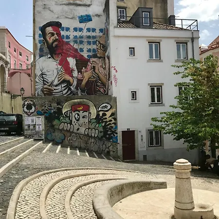 Rent4rest Downtown Tiny *