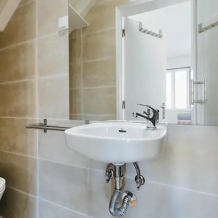 Апартаменти Rent4rest Downtown Tiny *