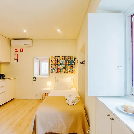 Rent4Rest Lisbon Downtown Tiny Studio Apartments Lisbon