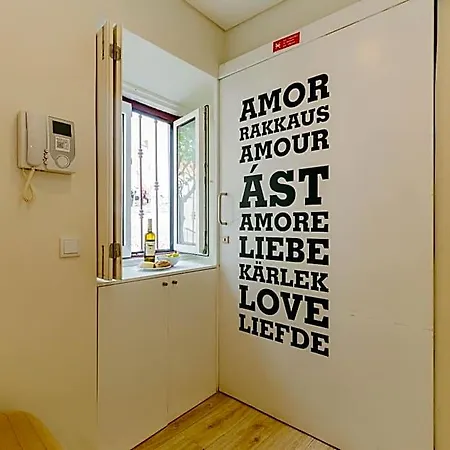 Rent4Rest Lisbon Downtown Tiny Studio Apartments Apartment