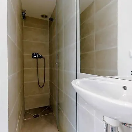 Rent4Rest Lisbon Downtown Tiny Studio Apartments